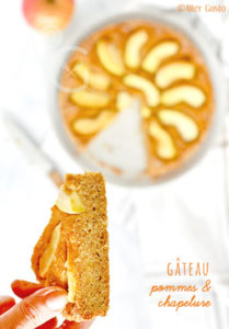 Gâteau maison aux pommes, préparé sans farine avec de la chapelure de pain rassis